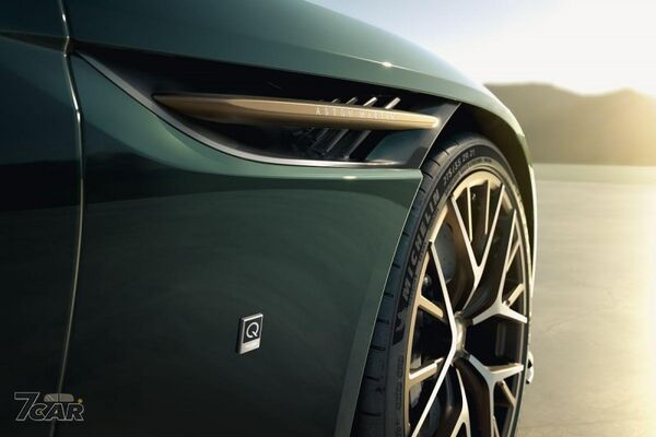 致敬經典敞篷工藝 Aston Martin Q 推出 Volante 六十週年紀念版