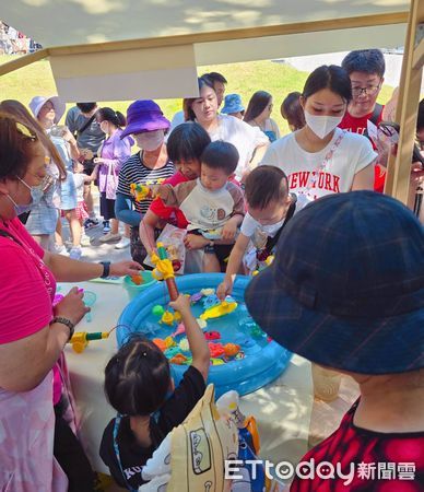 ▲基隆十全公園親子園遊會。(圖/記者郭世賢翻攝)