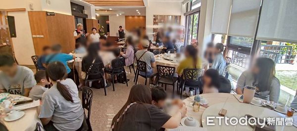 ▲▼花蓮縣政府舉辦「兒童及少年未來教育與發展帳戶」三年穩定繳存家庭獎勵活動,共計41戶家庭參與盛會。(圖/花蓮縣政府提供,下同)