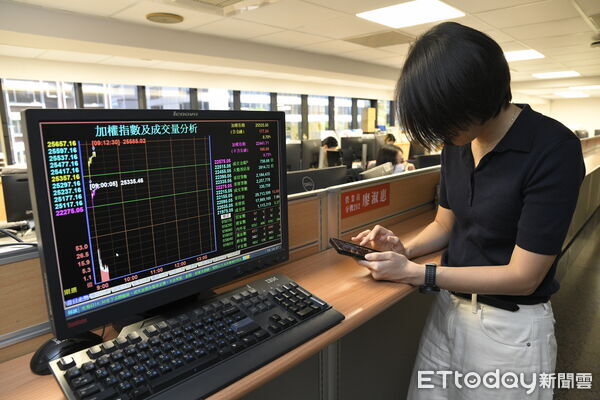 ▲▼台股配圖。(圖/記者湯興漢攝)