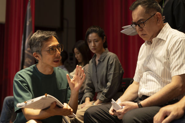 ▲香港導演周冠威新片《自殺通告》,集結林予晞、黃迪揚和黃秋生。(圖/本萃電影提供)