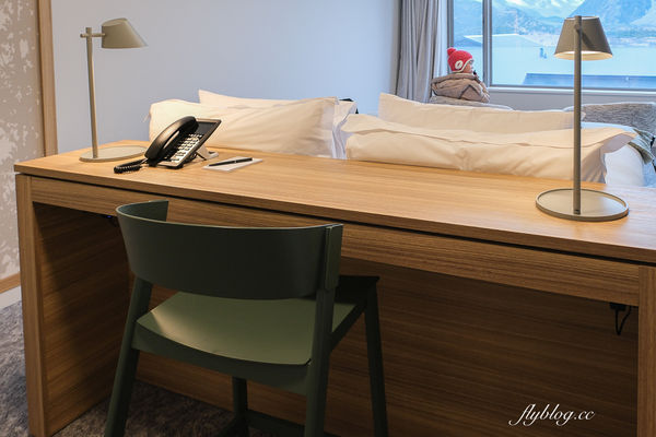 ▲▼傳聞庫克山必住飯店,入住推薦吃百匯晚餐。(圖/部落客飛天璇提供)