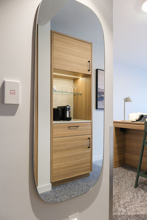 ▲▼傳聞庫克山必住飯店,入住推薦吃百匯晚餐。(圖/部落客飛天璇提供)