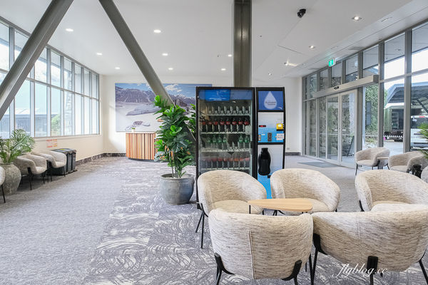 ▲▼傳聞庫克山必住飯店,入住推薦吃百匯晚餐。(圖/部落客飛天璇提供)