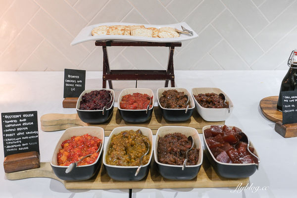 ▲▼傳聞庫克山必住飯店,入住推薦吃百匯晚餐。(圖/部落客飛天璇提供)