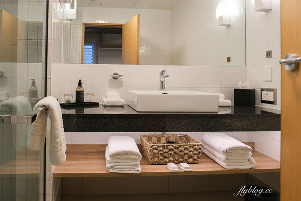 ▲▼傳聞庫克山必住飯店,入住推薦吃百匯晚餐。(圖/部落客飛天璇提供)