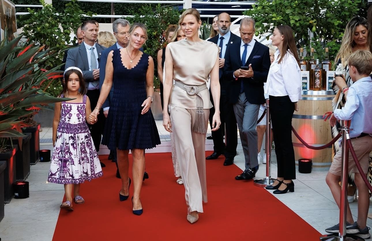 ▲▼ 夏琳王妃 。(圖/翻攝IG)