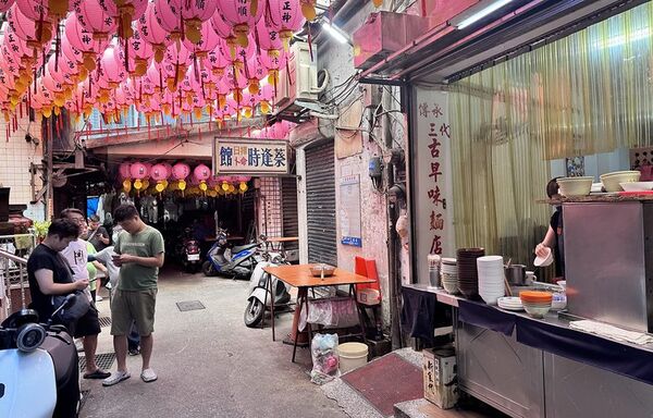 ▲▼基隆古早味麵店。(圖/部落客小虎食夢網授權提供)