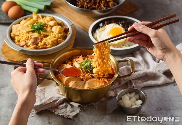 ▲▼本村炸雞推出4款全新韓式美食,(圖/業者提供)