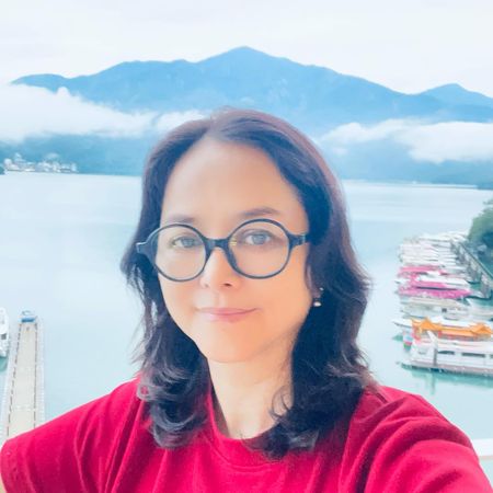 ▲▼香港「洗腳水女神」在台灣!葉蘊儀曬美照被認出。(圖/翻攝自IG)