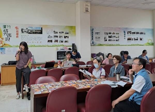 ▲桃園蘆竹區開辦 AI 課程,推動「智慧社造」