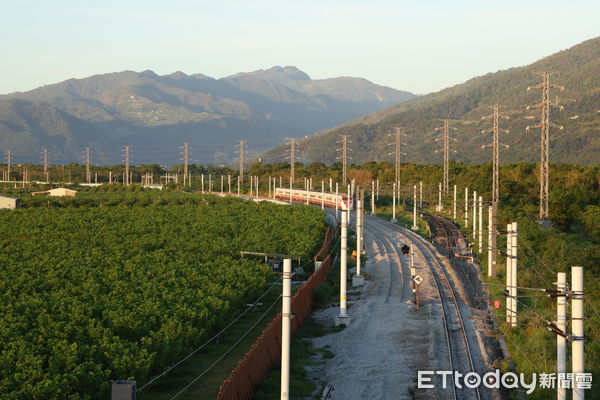 ▲▼花東鐵路雙軌電氣化台東到知本段預計116年通車。(圖/鐵道局提供)