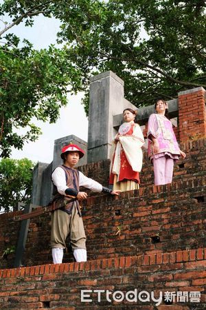 ▲《熱蘭遮市集》將於中秋連假10月4日至6日重返安平古堡,演員扮演多元族群,帶來沉浸式歷史體驗。(記者林東良翻攝,下同)