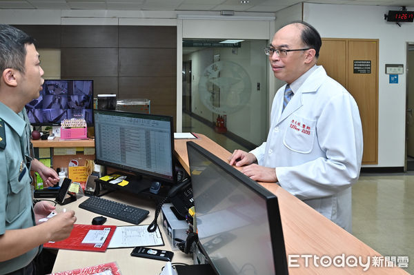 ▲▼專訪三總院長陳元皓。(圖/記者李毓康攝)
