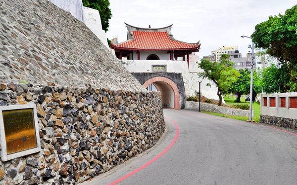 ▲▼澎湖「篤行十村」眷村文化園區,全台最老的眷村 ,更是潘安邦以及張雨生的故鄉,現是年輕人最愛的文創聚落。(圖/部落客Mika提供)