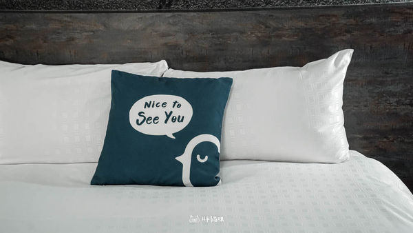 ▲▼高雄住宿推薦「西悠巢旅高雄車站館CU Hotel」,高雄車站館入住心得:近車站、智慧自助、文青設計。(圖/部落客胖貓提供)