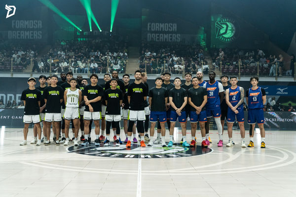 ▲夢想家「帥哥射手」簡浩引退賽。(圖/夢想家提供)