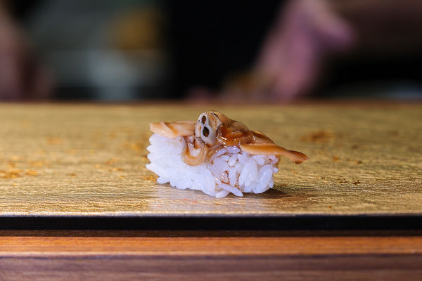 ▲▼ 台中西區「鮨千本」,日本世界壽司大賽第三名佐山主廚,台灣唯一京都私塾旗下最新品牌。(圖/部落客飛天璇提供)