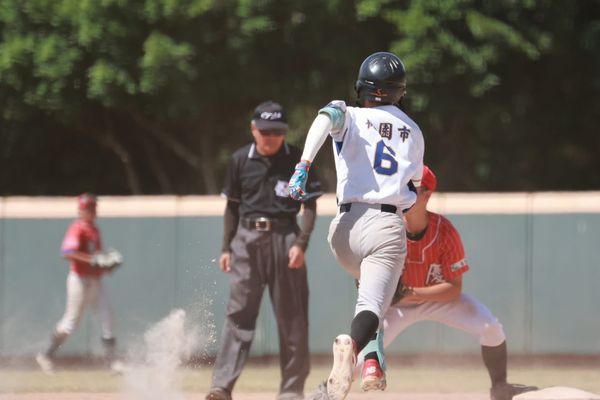 ▲李佳樺超遠三分砲帶動!仁和國中火力全開 8比2打敗重慶國中。▲呂祥瑞場內轟、洪梓翔投打俱佳 三光國中6比4戰勝七賢。(圖/桃園市桃園盃全國四級棒球錦標賽提供,下同)