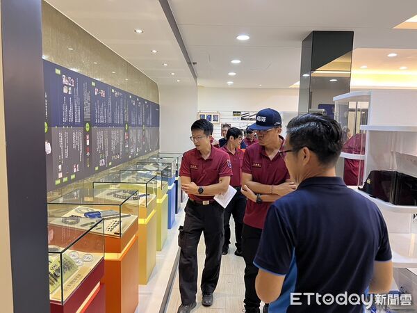 ▲南消第四大隊新化分隊24日實地踏勘桂盟國際股份有限公司,檢視火災應變流程及廠區安全措施。(記者林東良翻攝,下同)