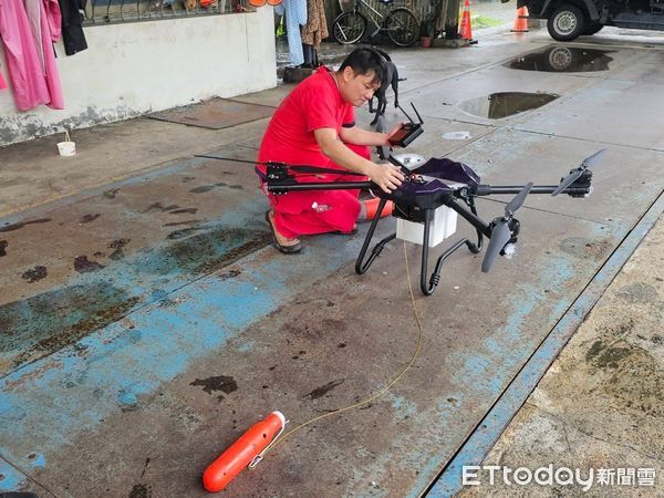 ▲▼ 新北特搜隊派10架無人機搶救災黃金72小時 。(圖/新北市政府消防局提供)