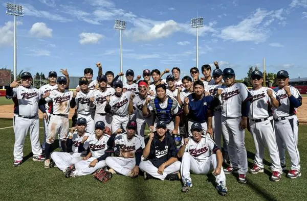 ▲▼中國7局猛攻追近比分,韓國驚險逃過逆轉 。(圖/韓國棒協IG)