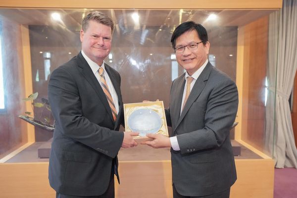 ▲▼林佳龍宴請美智庫「印太安全研究所」。(圖/翻攝林佳龍臉書)