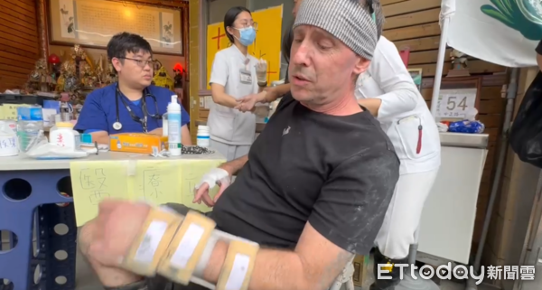 ▲▼花蓮慈濟醫療站。(圖/記者白珈陽攝)