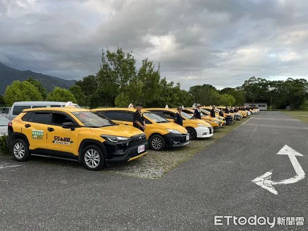 ▲▼光復地區啟動「災民安心住,政府幫你付」免費計程車接駁專車計畫。(圖/公路局提供)