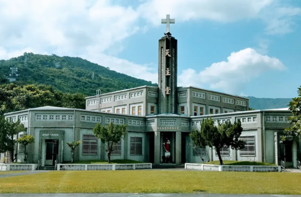 ▲光復鄉馬太鞍天主堂本來的樣貌。(圖/翻攝Google Maps)。