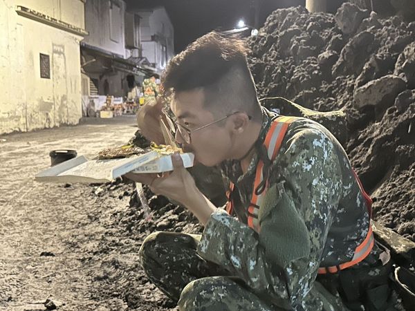 ▲▼陸軍十軍團表示,官兵即便餐風露宿,也甘之如飴。。(圖/十軍團提供)