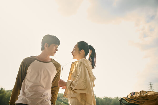 ▲《如果我不曾見過太陽》由曾敬驊、李沐、江齊、程予希主演。(圖/Netflix提供)