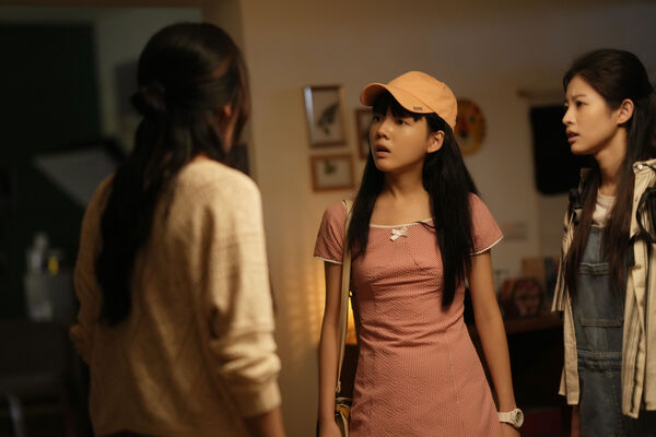 ▲《看看你有多愛我》由楊謹華、林思廷、詹子萱主演。(圖/晴天影像提供)