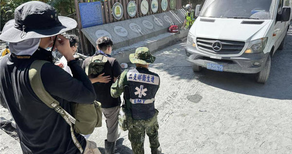花蓮災區30日上午發生救災意外,來自彰化的志工遭鋼條砸中頭部,被緊急送醫救治。(圖/報系資料照)
