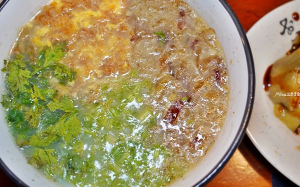 ▲▼彭富貴 雞湯小卷米粉。(圖/部落客Mika授權提供)