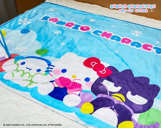 ▲三麗鷗、藍色監獄快閃店。(圖/業者提供)