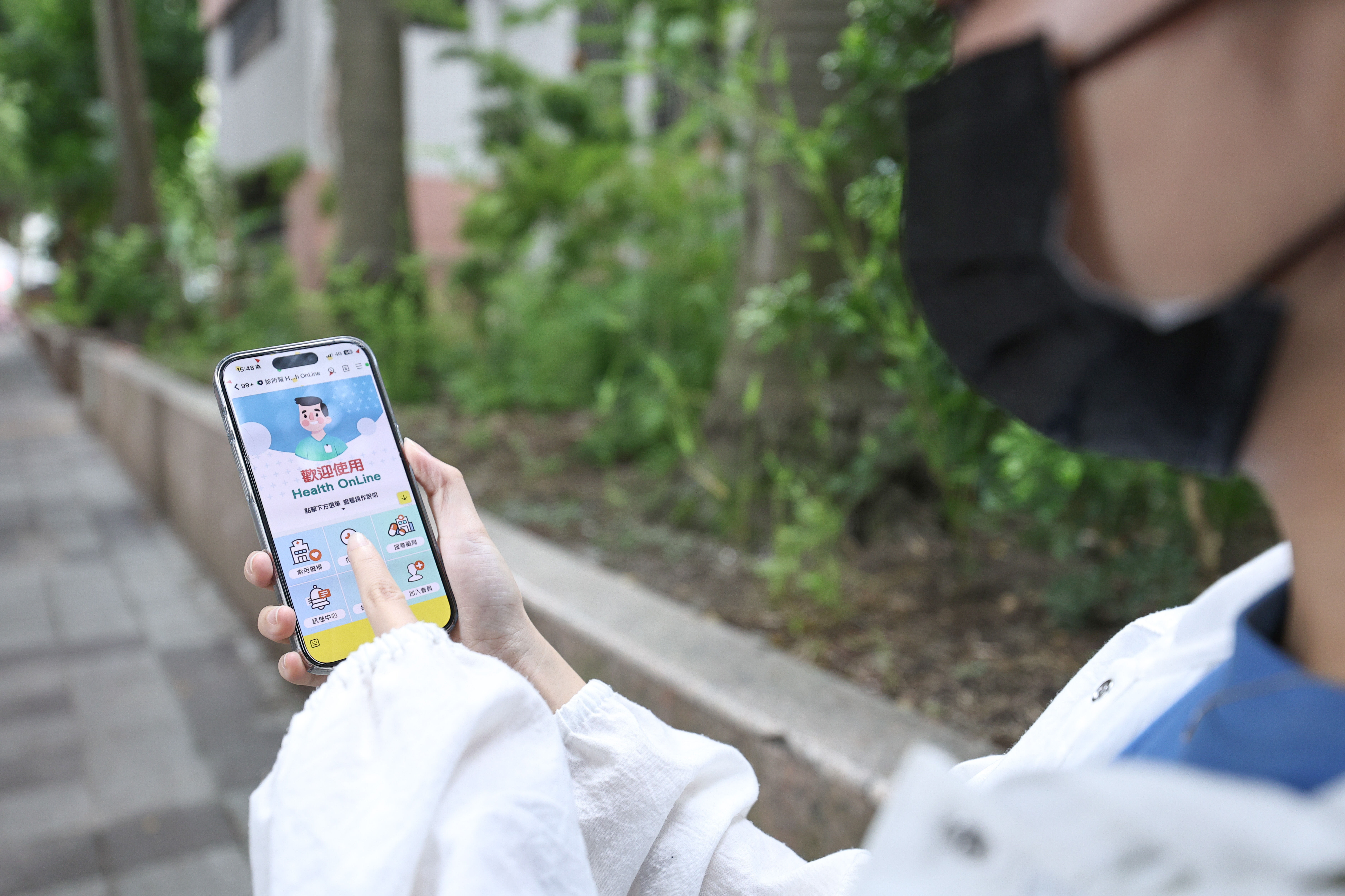 ▲中華電信視訊看診。(圖/記者林敬旻攝)