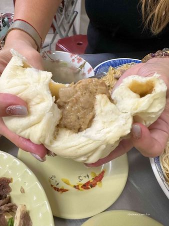 ▲▼大菜市包仔王。(圖/部落客台南好Food遊授權提供)