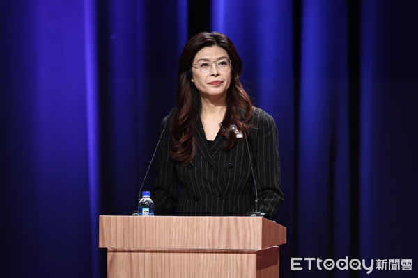 ▲鄭麗文出席國民黨主席選舉辯論。(圖/記者林敬旻攝)