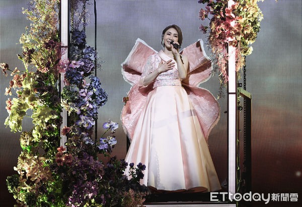 ▲李翊君《翊起聽見愛》演唱會。(圖/記者林敬旻攝)