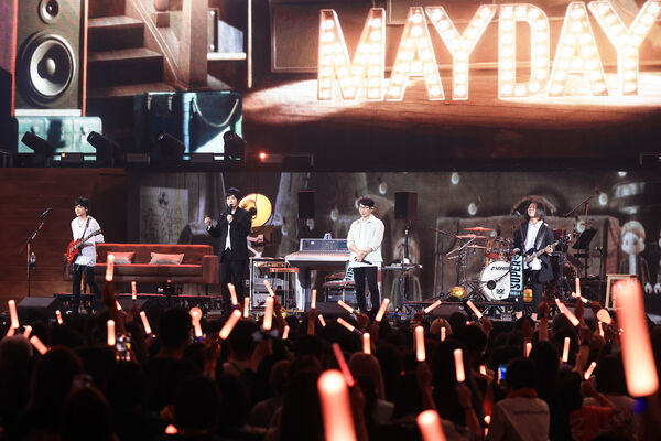 ▲▼ 五月天壓軸帶來多首嗨歌。(圖/相信音樂提供)