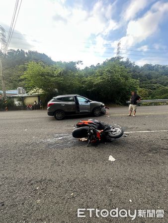 ▲▼獅潭鄉台三線108公里路段昨(5日)發生自小客車與普重機車車禍。(圖/記者楊永盛翻攝)