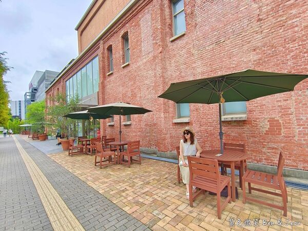 ▲▼名古屋武花園&則武之森,還有蔦屋書店超大書牆、吉卜力龍貓瓷器。(圖/部落客紫色微笑提供)