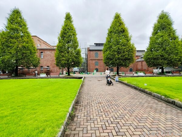 ▲▼名古屋武花園&則武之森,還有蔦屋書店超大書牆、吉卜力龍貓瓷器。(圖/部落客紫色微笑提供)