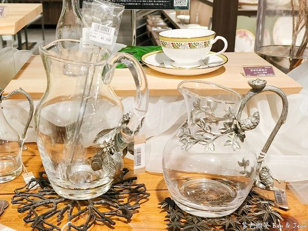 ▲▼名古屋武花園&則武之森,還有蔦屋書店超大書牆、吉卜力龍貓瓷器。(圖/部落客紫色微笑提供)