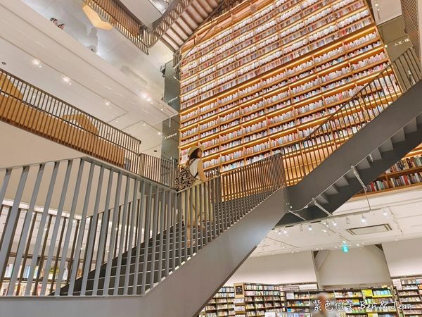 ▲▼名古屋武花園&則武之森,還有蔦屋書店超大書牆、吉卜力龍貓瓷器。(圖/部落客紫色微笑提供)