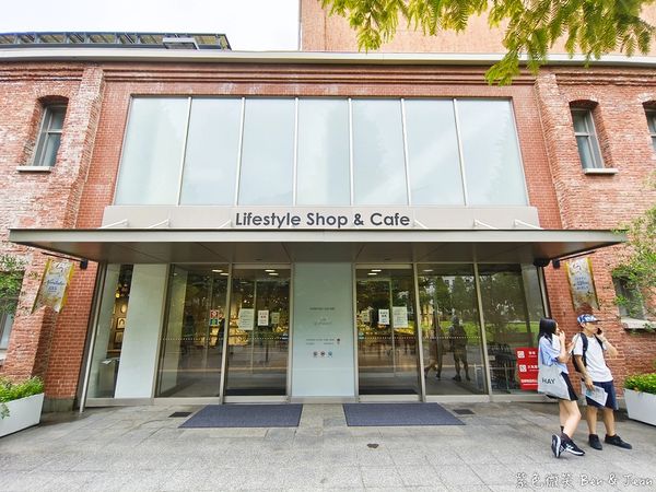 ▲▼名古屋武花園&則武之森,還有蔦屋書店超大書牆、吉卜力龍貓瓷器。(圖/部落客紫色微笑提供)