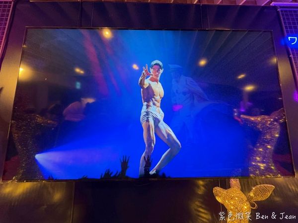 ▲▼Wild Wild 猛男帥身材好舞蹈精彩。(圖/部落客紫色微笑提供)