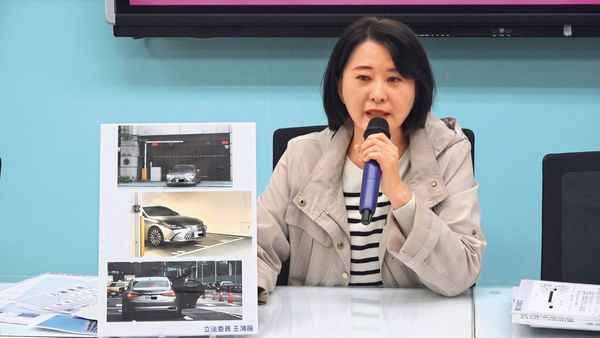 王鴻薇(圖)前年底召開記者會,質疑潘孟安接受財團招待住台北豪宅,事後大翻車。(東森新聞提供)