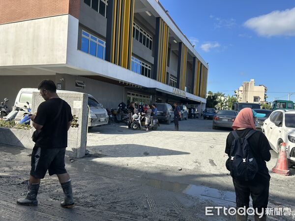 ▲6日晚間「第20次馬太鞍堰塞湖協調及處理工作會議」,宣布193線調整管制時段。(圖/花蓮縣政府提供,下同)